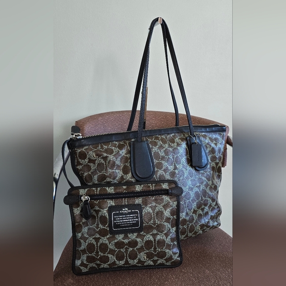Coach Signature Taxi Brown Coated Canvas Tote - Picture 3 of 15